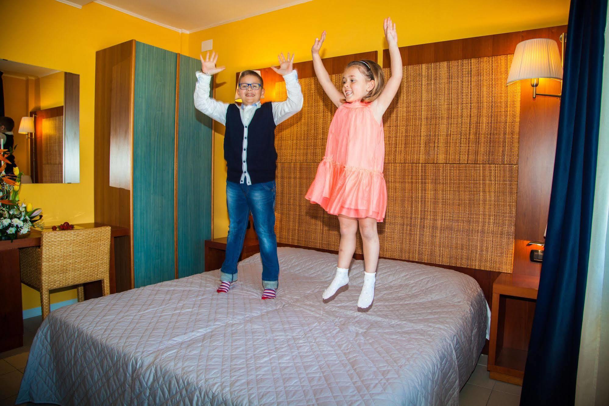 Hotel Park E Mobil Home Соттомарина Экстерьер фото